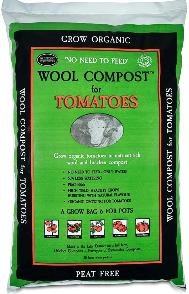 Dalefoot wool compost for tomatoes. Compost delivery in Derbyshire.
